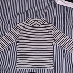 Abercrombie Kids crop top